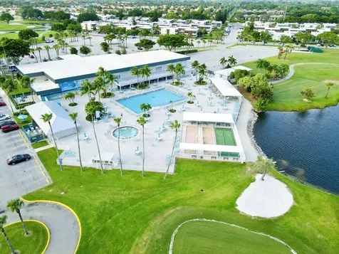 480 Flanders J Delray Beach FL 33484