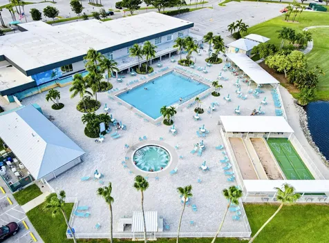 480 Flanders J Delray Beach FL 33484