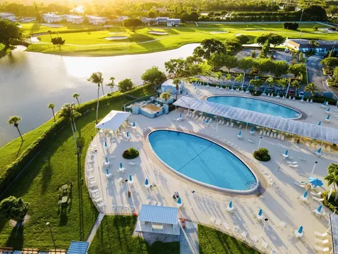 480 Flanders J Delray Beach FL 33484