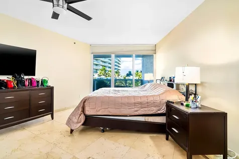 18911 Collins Avenue Sunny Isles Beach FL 33160