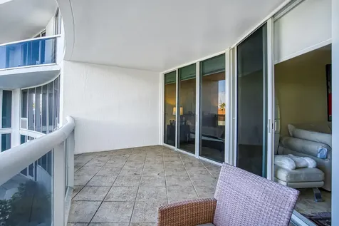 18911 Collins Avenue Sunny Isles Beach FL 33160