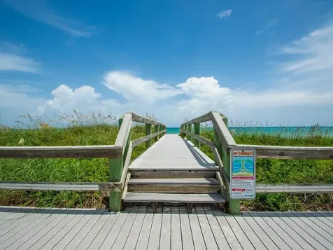 826 Middleton Drive Vero Beach FL 32962