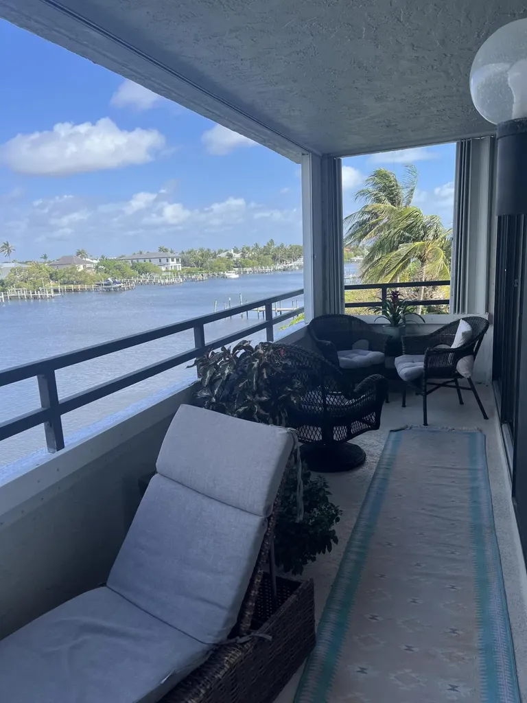 3555 S Ocean Boulevard South Palm Beach FL 33480