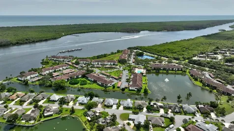 6101 Se Landing Way Stuart FL 34997