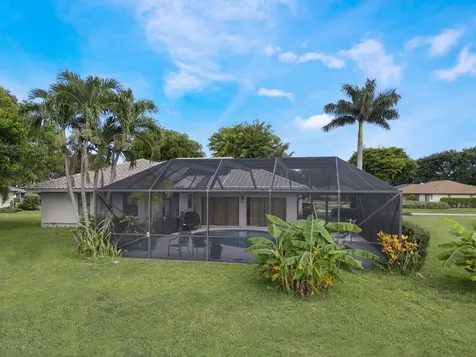 7431 Hazelwood Circle Lake Worth FL 33467