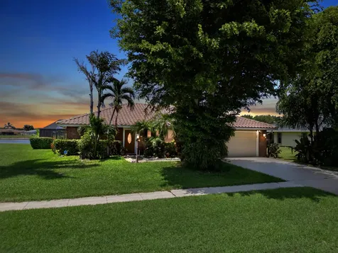 7431 Hazelwood Circle Lake Worth FL 33467