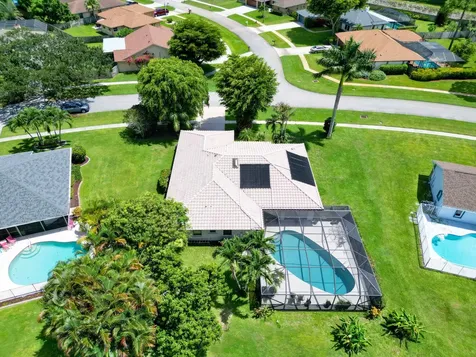 7431 Hazelwood Circle Lake Worth FL 33467