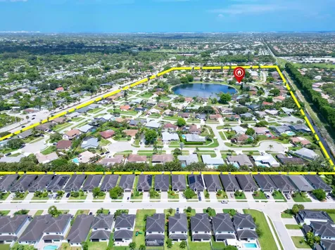 7431 Hazelwood Circle Lake Worth FL 33467