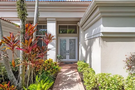 9004 Lakes Boulevard West Palm Beach FL 33412