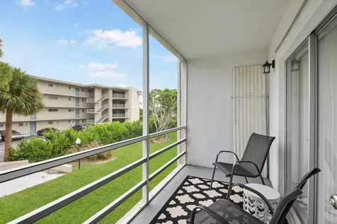 2581 N Garden Drive Lake Worth FL 33461