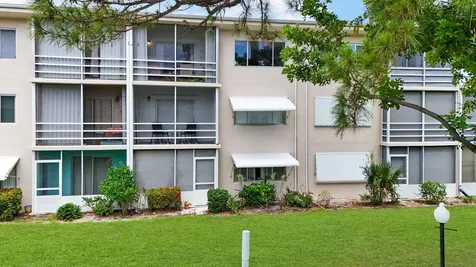 2581 N Garden Drive Lake Worth FL 33461