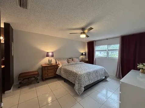 417 Sw Natura Avenue Deerfield Beach FL 33441