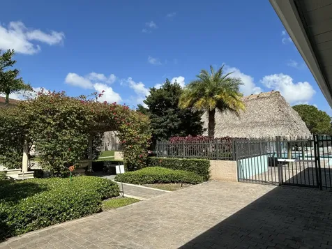 417 Sw Natura Avenue Deerfield Beach FL 33441