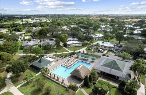 417 Sw Natura Avenue Deerfield Beach FL 33441