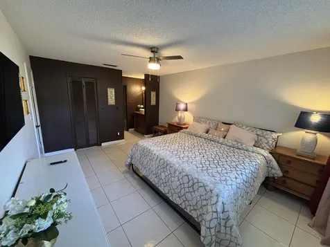 417 Sw Natura Avenue Deerfield Beach FL 33441
