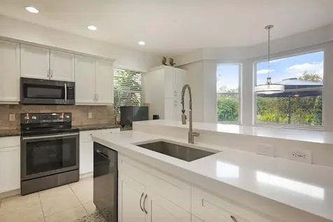 9061 Dupont Place Wellington FL 33414