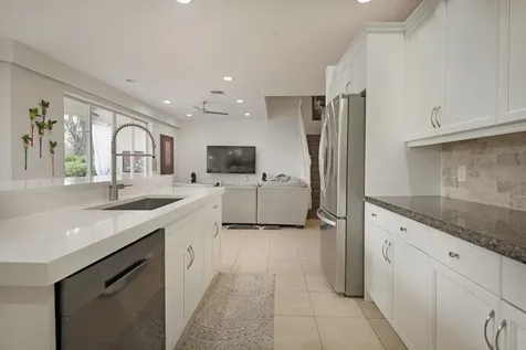 9061 Dupont Place Wellington FL 33414