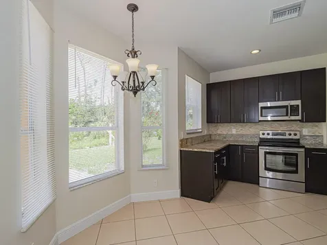 5605 Spanish River Road Fort Pierce FL 34951