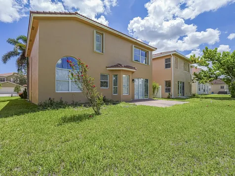 5605 Spanish River Road Fort Pierce FL 34951