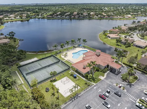 5605 Spanish River Road Fort Pierce FL 34951