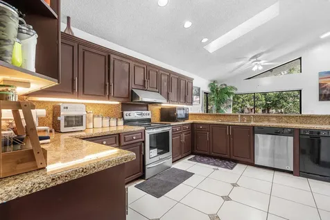 6335 Nw 52nd Street Coral Springs FL 33067
