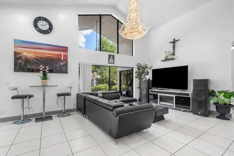 6335 Nw 52nd Street Coral Springs FL 33067