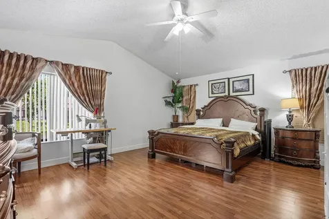 6335 Nw 52nd Street Coral Springs FL 33067