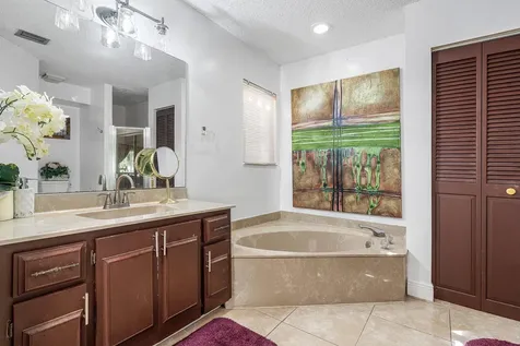 6335 Nw 52nd Street Coral Springs FL 33067