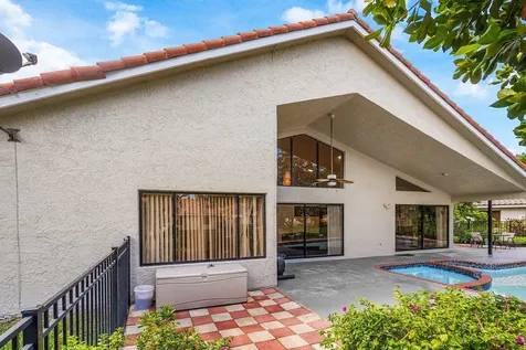 6335 Nw 52nd Street Coral Springs FL 33067