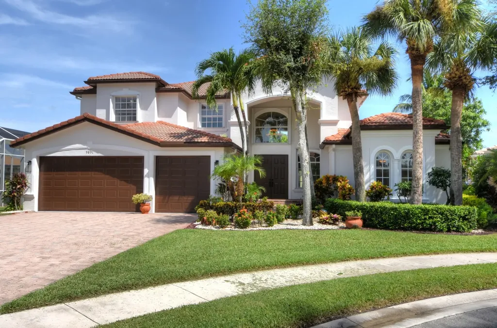 9891 Via Bernini Lake Worth FL 33467