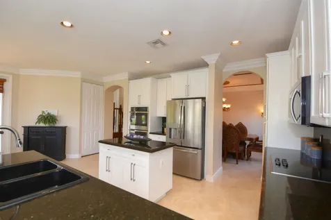 9891 Via Bernini Lake Worth FL 33467