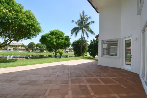 9891 Via Bernini Lake Worth FL 33467