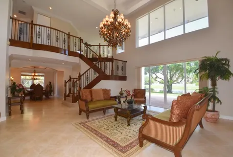 9891 Via Bernini Lake Worth FL 33467