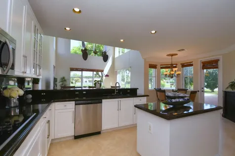 9891 Via Bernini Lake Worth FL 33467