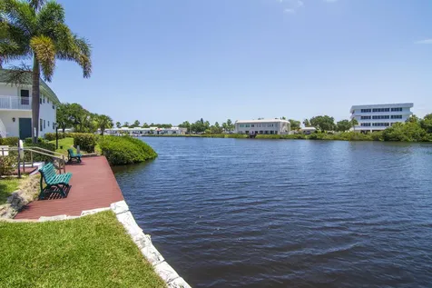 Vero Beach FL 32960