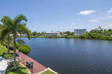 Vero Beach FL 32960