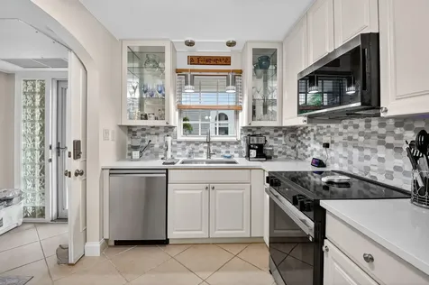 769 Jeffery Street Boca Raton FL 33487