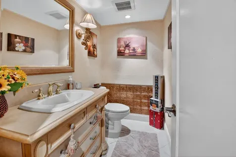 769 Jeffery Street Boca Raton FL 33487