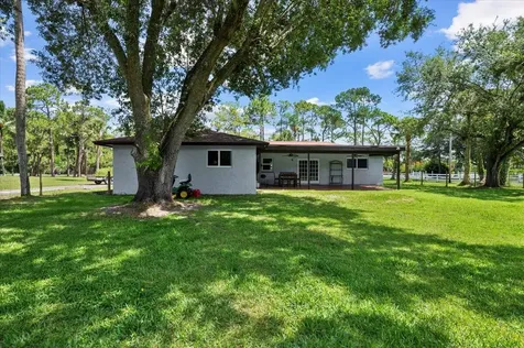 11128 42nd Road The Acreage FL 33411