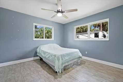 11128 42nd Road The Acreage FL 33411