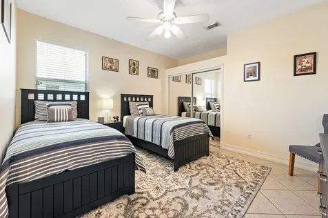 212 Sw Whitewood Drive Port Saint Lucie FL 34953