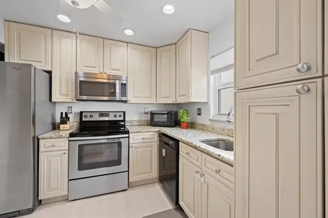 3520 S Ocean Boulevard South Palm Beach FL 33480