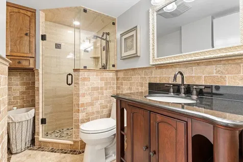 17 Royal Palm Way Boca Raton FL 33432