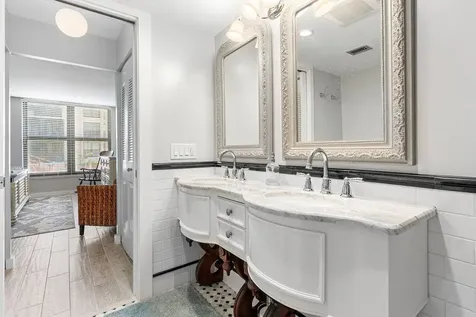 17 Royal Palm Way Boca Raton FL 33432