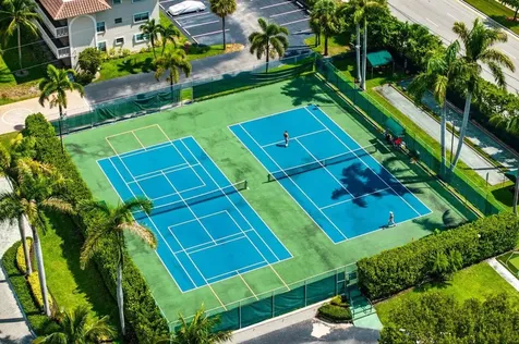 17 Royal Palm Way Boca Raton FL 33432
