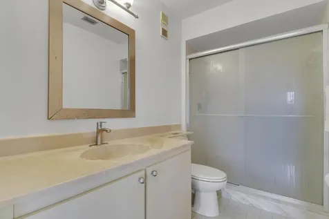 387 Prestwick Lane Palm Beach Gardens FL 33418