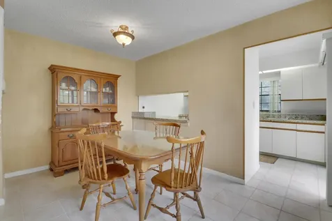 387 Prestwick Lane Palm Beach Gardens FL 33418