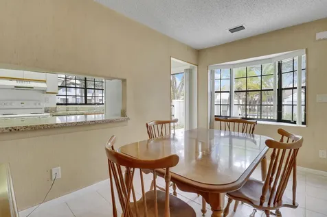 387 Prestwick Lane Palm Beach Gardens FL 33418