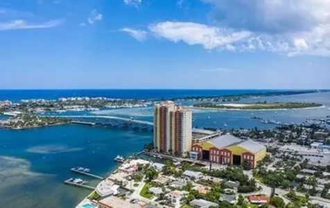 2650 Lake Shore Drive Riviera Beach FL 33404