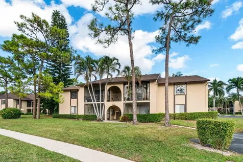 414 Pine Glen Lane Greenacres FL 33463